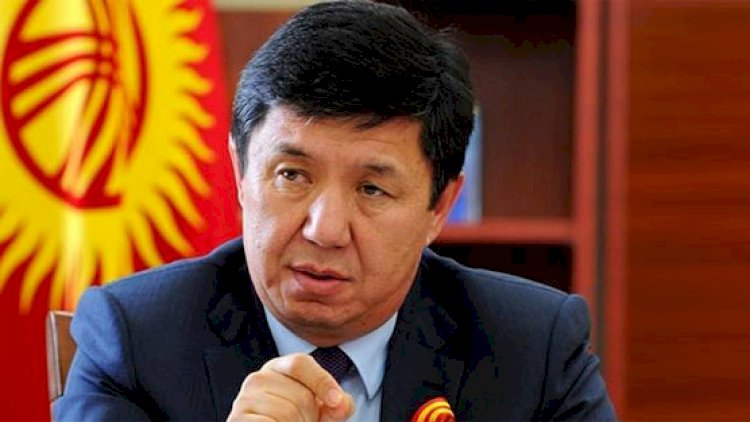    Sabiq baş nazirin ölkədən çıxışına qadağa qoyuldu   
