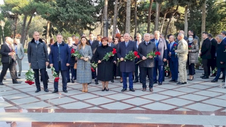    YAP-ın yaranmasının 29-cu ildönümü Suraxanıda qeyd olundu   - Fotolar