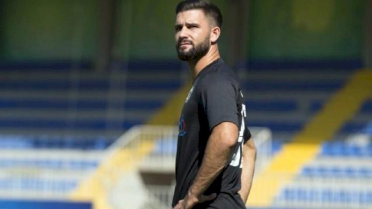    “Səbail”in futbolçusu PSJ-dən niyə ayrılıb?   - Özü açıqladı