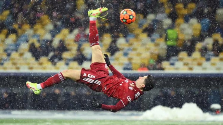    Levandovski ilin ən yaxşı futbolçusu seçildi   