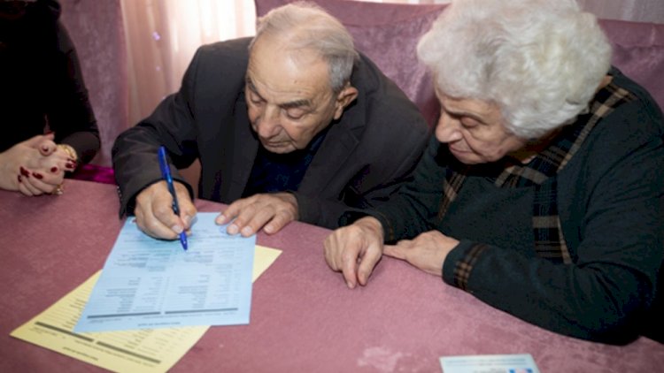    “Əgər bir insanın psixoloji problemi yoxdursa, ruhi xəstə deyilsə...“   