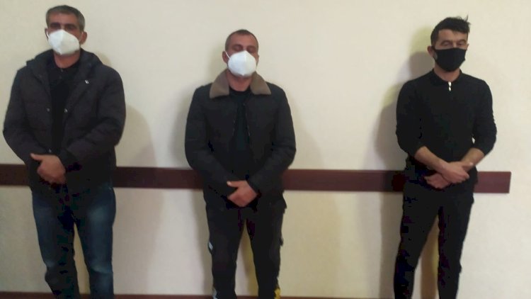    Narkotik satan qardaşlar tutuldu   