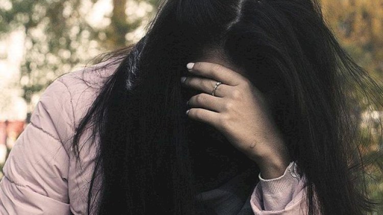    Ana pozğun, ata narkoman...   - “Qız erkən yaşda...“