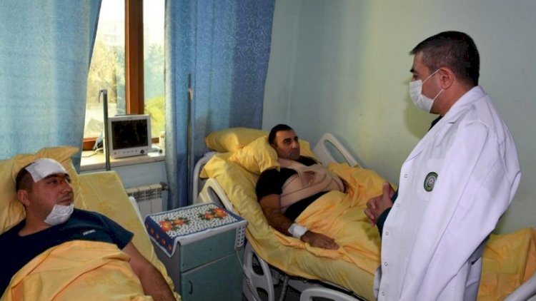    Elçin Quliyev helikopter qəzasında yaralanmış sərhədçilərlə görüşdü   