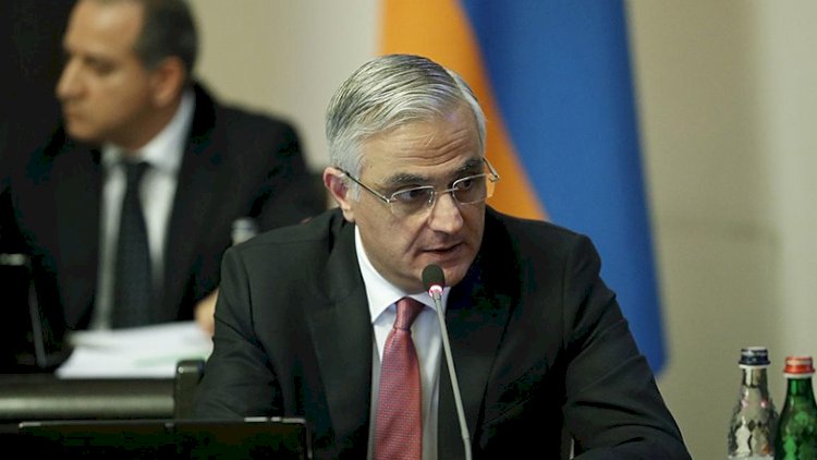    “Təslim sənədləri Mqer Qriqoryan və Suren Papikyan imzalayacaq“ - Erməni nəşri   