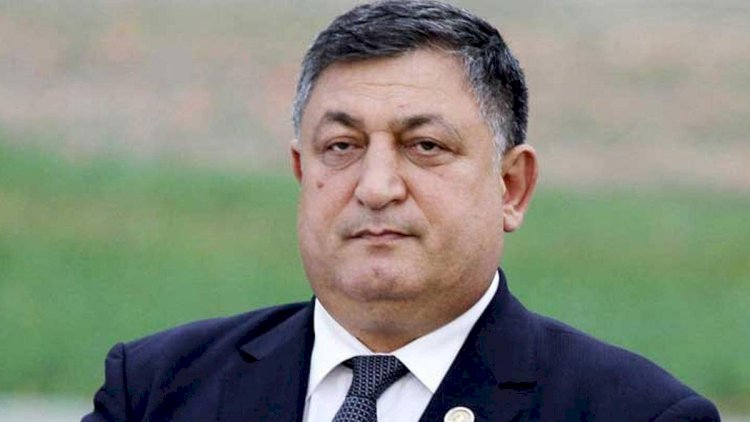    Özünü qul adlandıran keçmiş nazir müavininin varidatı üzə çıxdı   