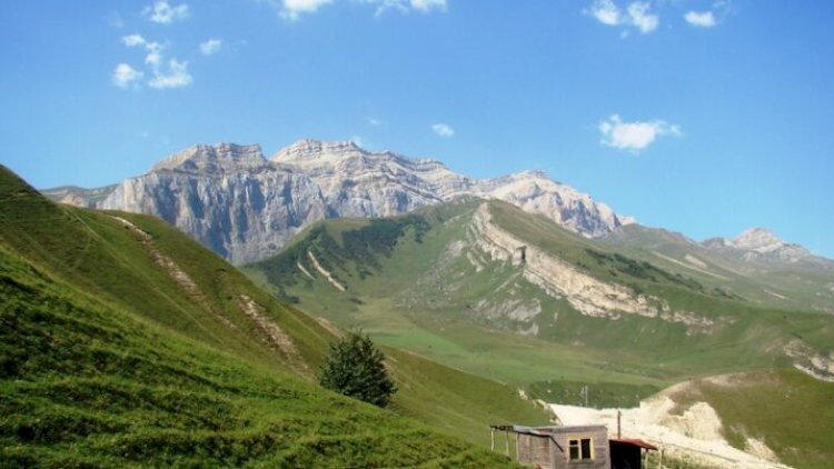    Qusarda 13 yaşlı oğlan dağdan yıxılaraq öldü   