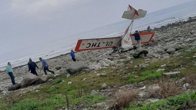    Son dəqiqə: Xəzər sahilində təyyarə yerə çırpıldı   - Foto