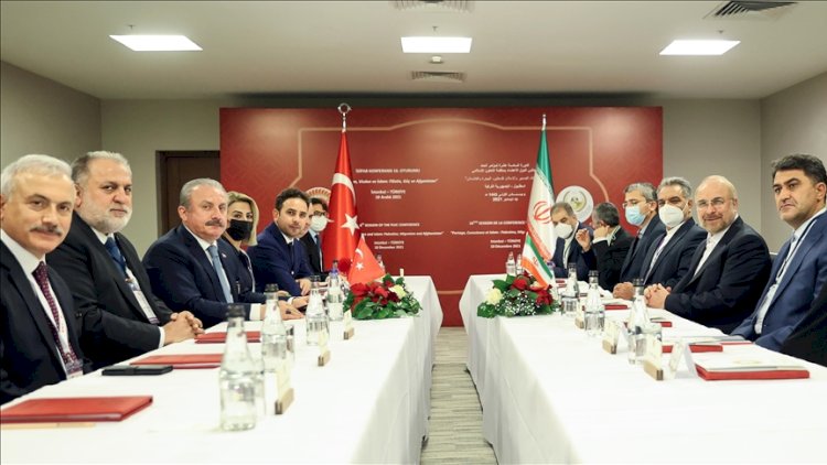    Türk spiker iranlı vəzifədaşı ilə görüşdü   