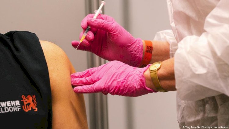   1 gündə 10 doza koronavirus peyvəndi vurdurdu   