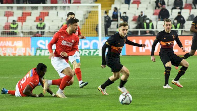    “Qalatasaray” və “Fənərbaxça” məğlub oldu   
