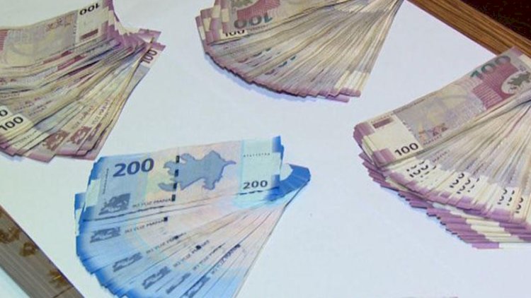    Evdən 50 min manat oğurlandı   