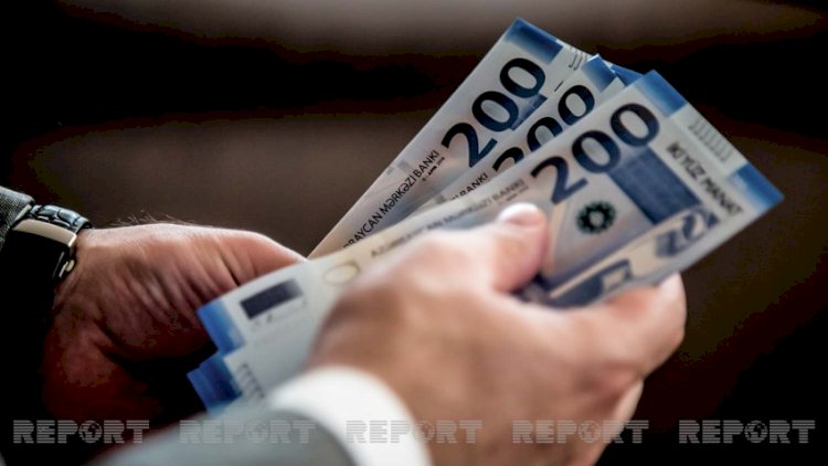    Gömrük rəisi uşaqlıq dostuna qarşı 192 min manatlıq dələduzluq edib   
