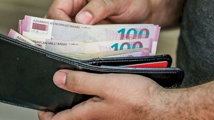   Azərbaycanda ailələrin orta aylıq gəliri nə qədərdir?    