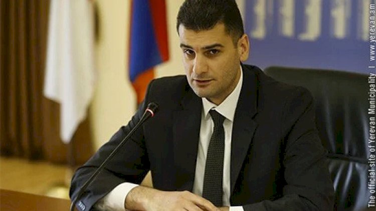    Paşinyana qarşı çıxan meri işdən çıxardılar   
