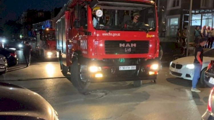    Bakıda binada yanğın:   Bir nəfər tüstüdən zəhərləndi, 17 nəfər təxliyə edildi