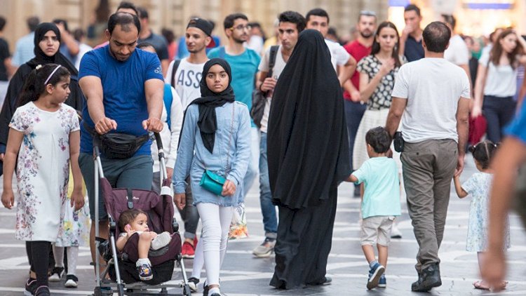    Bayram günlərində turist axını:   Ərəblərin ayağı açılıb