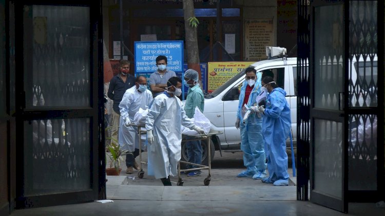    Hindistanda virus dəhşəti: 800 nəfərdə Omikron aşkarlandı   