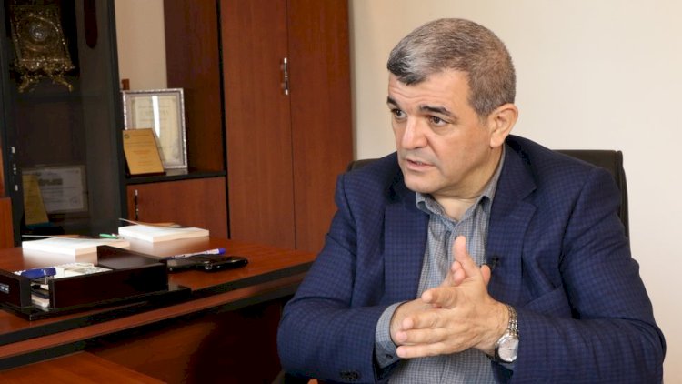    “Başı boş, macəraçı qadın, ora eşq sərgüzəşti üçün gedib”   - MÜSAHİBƏ