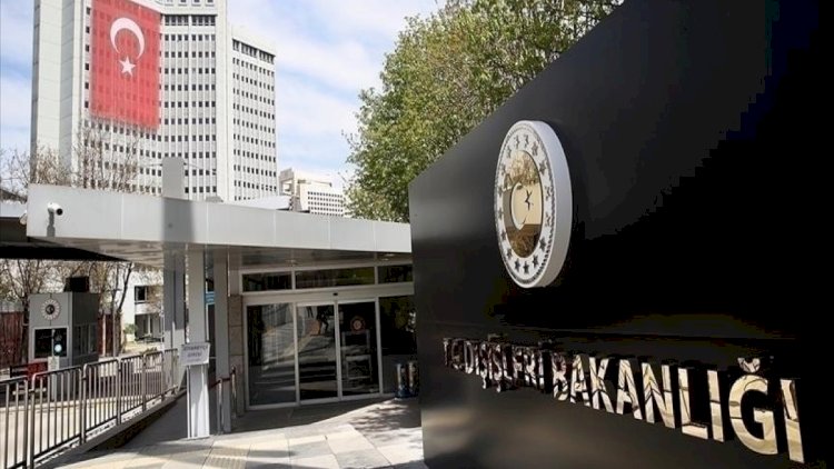    Türkiyə Almaniyada müsəlman qəbiristanlığına hücum edənlərin tapılmasını tələb edir   