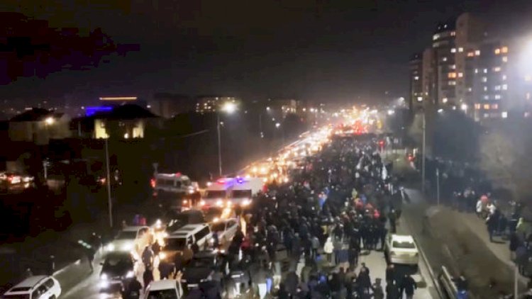    Qazaxıstanda etirazlar davam edir    