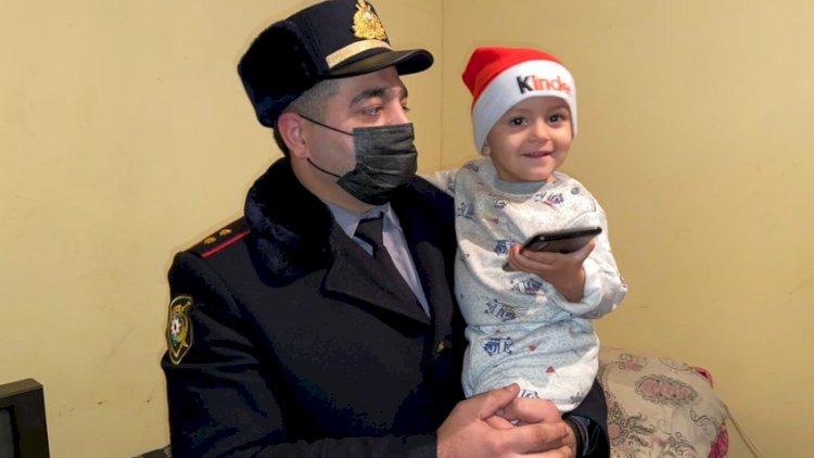    Oğurlanan iki yaşlı körpə polis əməkdaşları tərəfindən tapıldı   
