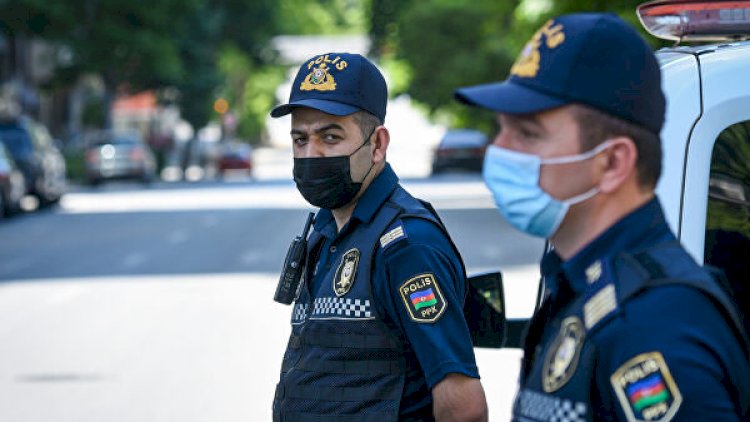    Polisi açıq havada maska ilə gəzməyə kim vadar edir?   - DİN-dən açıqlama