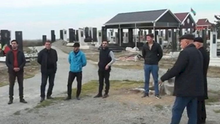    Ağcabədidə biabırçılıq: Qəbristanlıqda Yeni İl məclisi -   Video