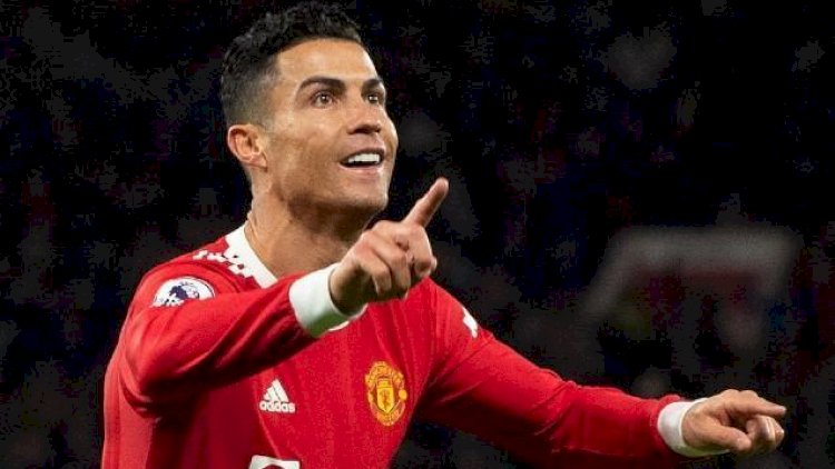    37 yaşlı Ronaldo: “Daha 4-5 il oynamaq istəyirəm“   