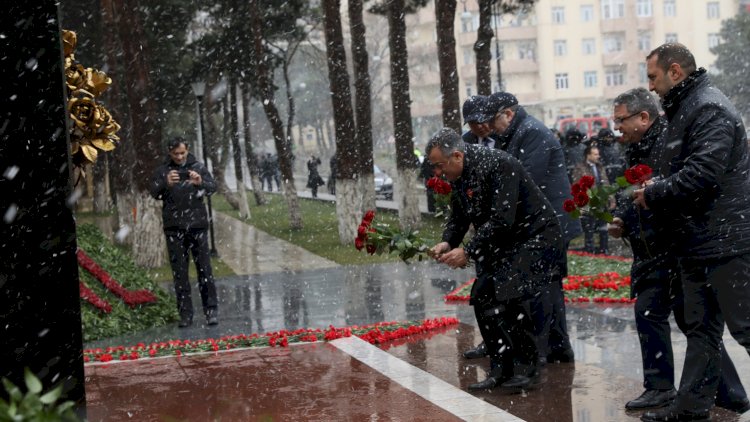    Abşeronda 20 Yanvar şəhidlərinin xatirəsi anıldı - Fotolar   