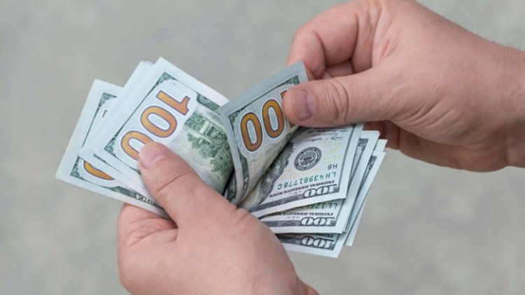    Dolların qarşıdakı 3 günə olan rəsmi məzənnəsi açıqlandı   