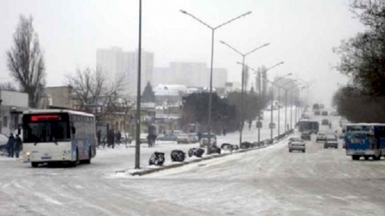    Sabah bəzi yollar buz bağlayacaq, görmə məsafəsi məhdudlaşacaq - Xəbərdarlıq   