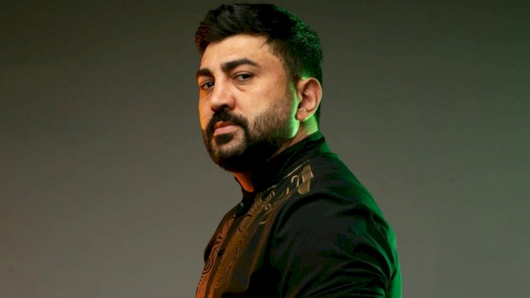    İki dəfə nişanını qaytaran müğənni: “Kiminsə sevgisinə layiq deyiləm“   