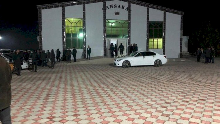    Toy sahibi restoranı 4 min manat ziyana saldı   