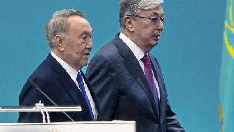    Nazarbayev hakim partiyadakı yerini də varisinə təhvil verdi   