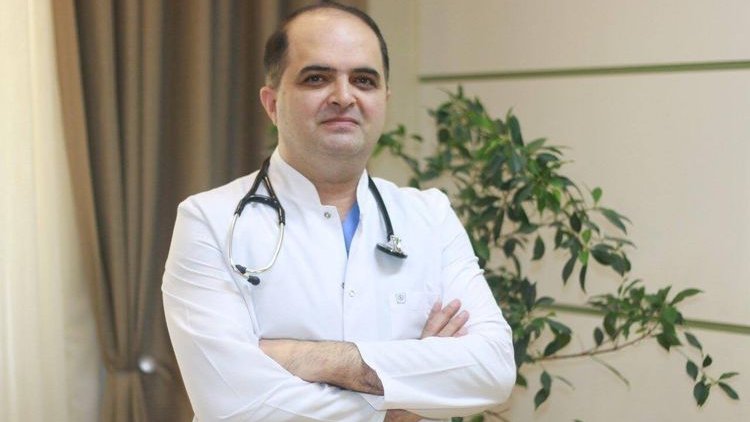    ““Omicron”a yoluxanların sayının artması bizi narahat edir“   - Həkim-deputat