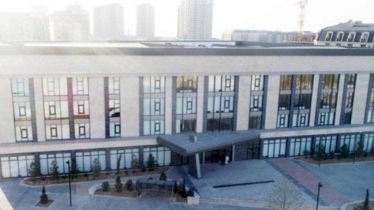    Məşhur lisey koronavirusa görə ikinci dəfə bağlandı   