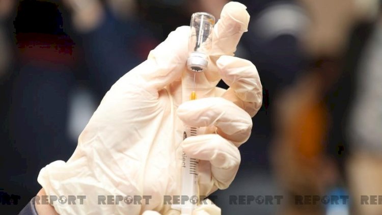    Bu gündən dövlət orqanlarının bütün əməkdaşları azı 2 doza peyvənd olunmalıdır   