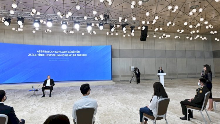    Prezident: “Bu gün Azərbaycan cəmiyyəti və iqtidarı birmənalı şəkildə milli maraqların keşiyində dayanır“   