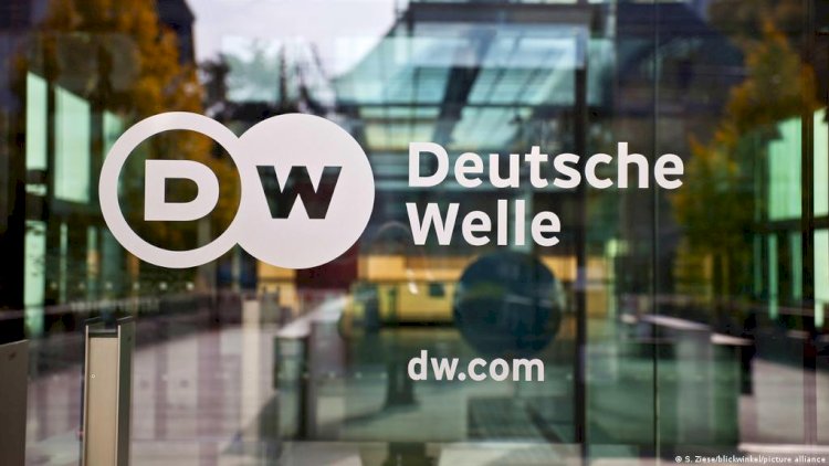    “Deutsche Welle“nin Moskva bürosu akkreditasiyadan məhrum olundu   
