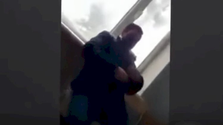    Azərbaycanda direktor müəllimi TƏHQİR ETDİ: “Ay eşşək...“   - Video