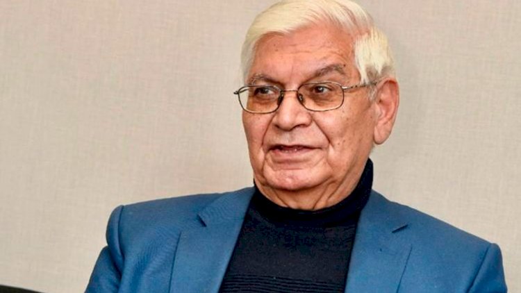    “Xristianlar kilsədə xor oxuyur, bizdə isə molla oxuyur. Biz xor oxuya bilmirik”    