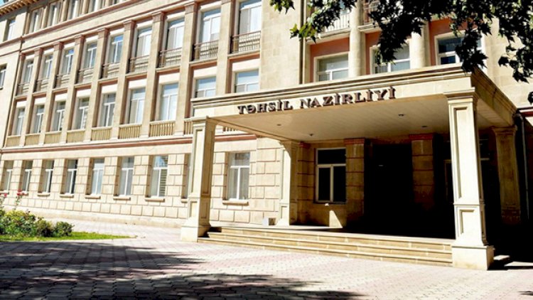    Hansı daha qorxuludur: Nazirlikdə, yoxsa məktəbdə kütləvi yoluxma?   