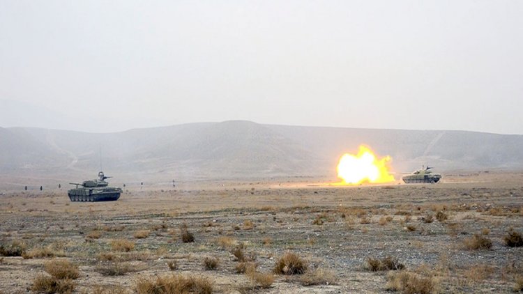    Naxçıvanda tank bölməsi yoxlanıldı - Video   