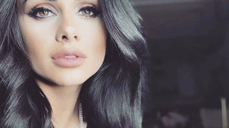    Günel 1 milyonluq “İnstagram” səhifəsini bağladı   