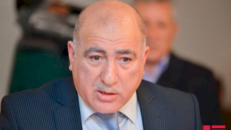    Putin SSRİ-ni bərpa etməyə çalışır?    