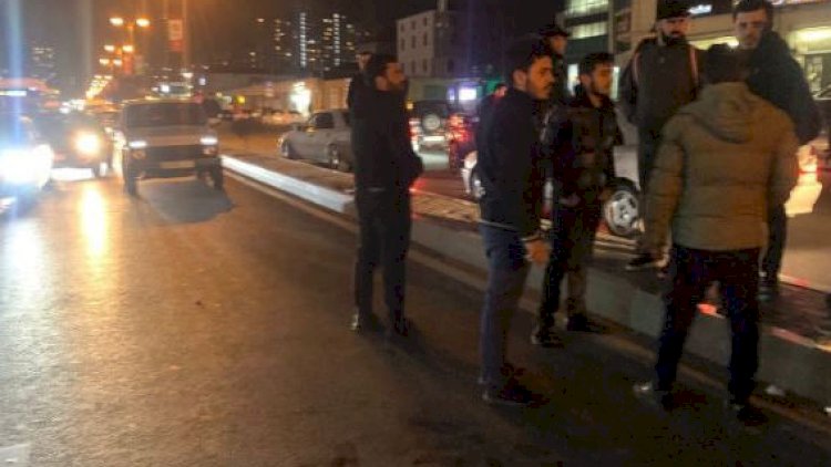    Bakıda külək piyadanı avtomobilin altına atdı - Fotolar   