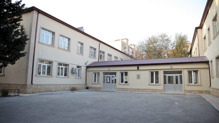    Daha iki məktəb əyani tədrisə qayıtdı   