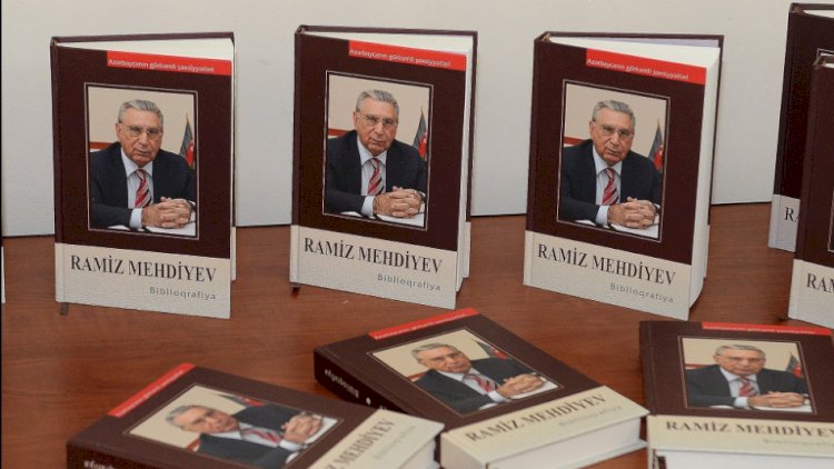    Ramiz Mehdiyevin kitablarını kimlər yazırmış? - SİYAHI   