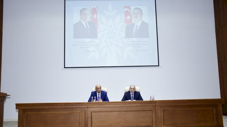    YAP-da müşavirə keçirildi   
